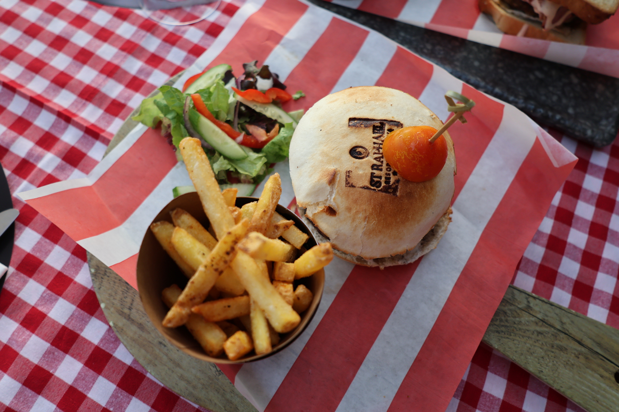 Love It Burgers